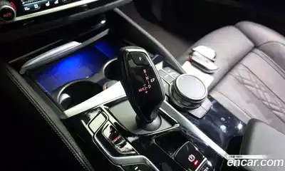 BMW 6-Series 2024 3.0 Автомат в Москве № 1341915, миниатюра 8