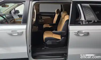 Kia Canival 2023 3.5 гидро в Москве № 1342498, миниатюра 11