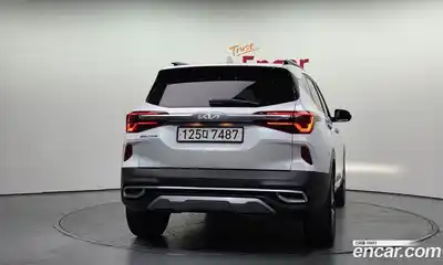 Kia Seltos 2022 1.6 гидро в Москве № 1342565, миниатюра 4