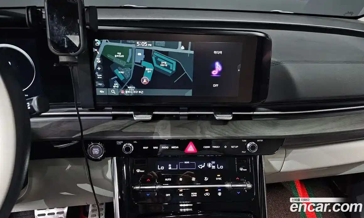 Kia Canival 2023 2.2 Автомат в Москве № 1342955, фото 14