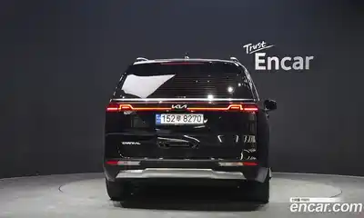 Kia Canival 2023 2.2 Автомат в Москве № 1342955, миниатюра 4