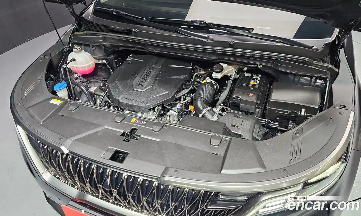 Kia Canival 2023 2.2 Автомат в Москве № 1342955, фото 6