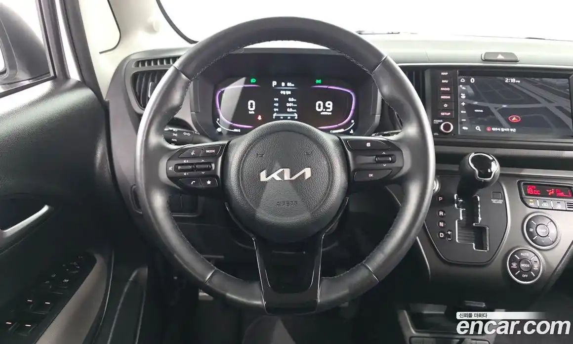 Kia Ray 2023 1.0 Автомат в Москве № 1342997, фото 12