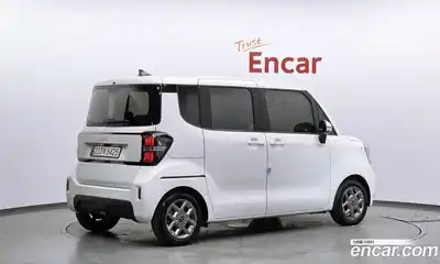 Kia Ray 2023 1.0 Автомат в Москве № 1342997, миниатюра 2