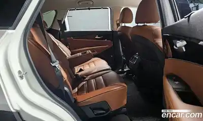 Kia Sorento 2019 2.0 Автомат в Москве № 1343046, миниатюра 11