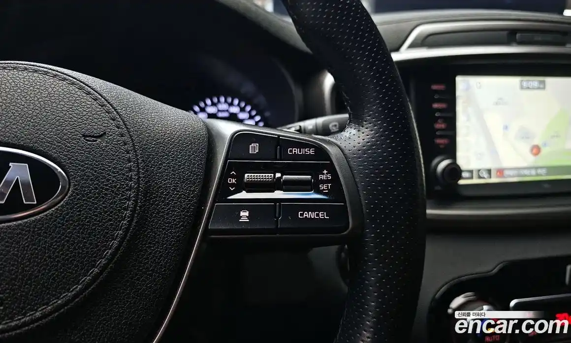 Kia Sorento 2019 2.0 Автомат в Москве № 1343046, фото 17