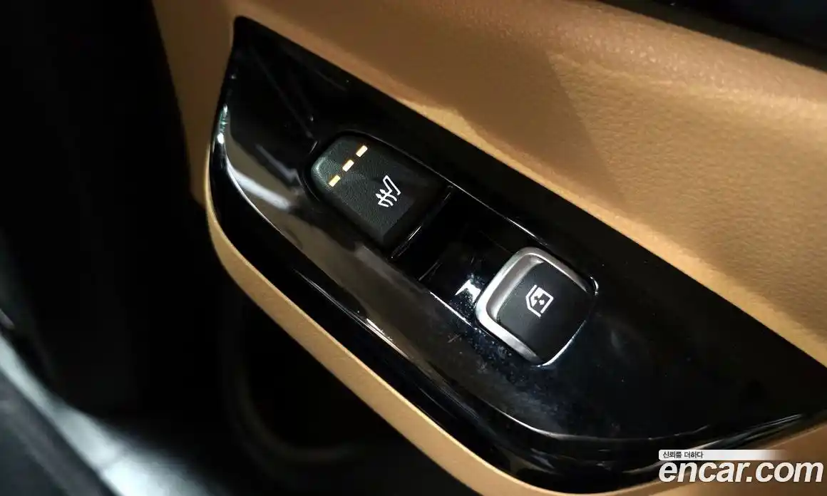 Kia Canival 2021 3.5 Автомат в Москве № 1343170, фото 17