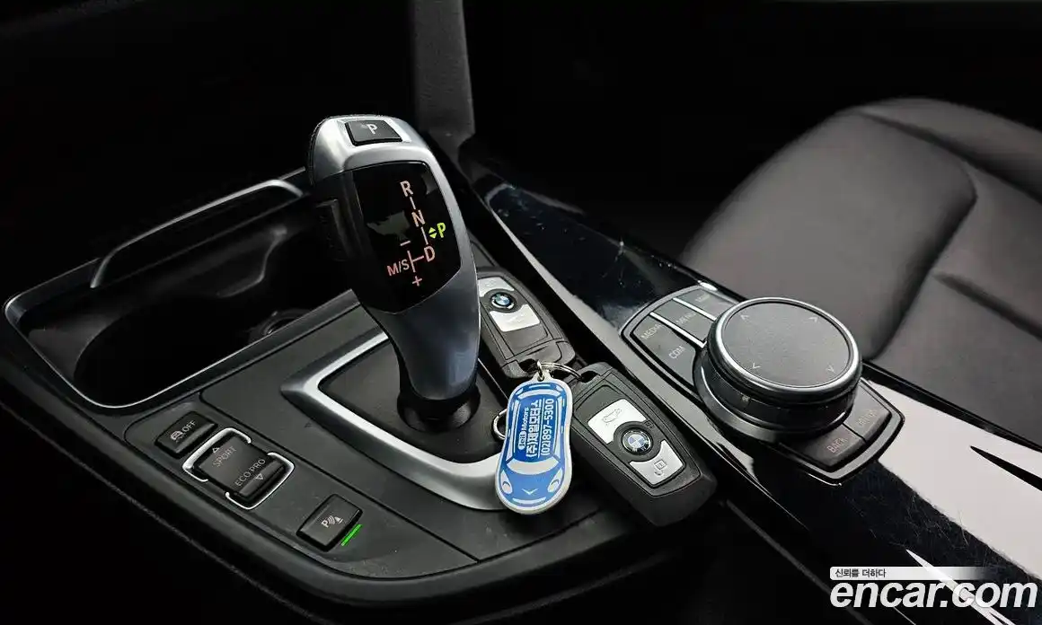 BMW 3-Series 2017 2.0 гидро в Москве № 1343220, фото 9