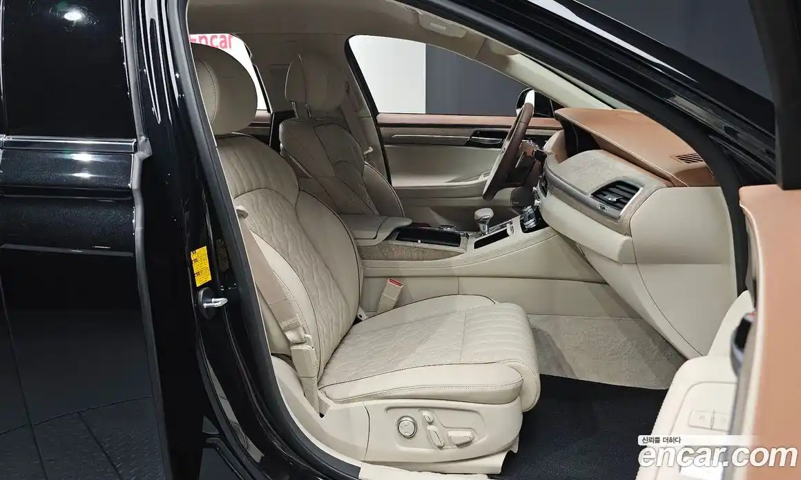 Genesis G90 2020 5.0 Классический в Москве № 1343301, фото 10