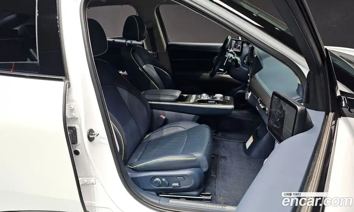 Genesis GV60 2021 0.1 Автомат в Москве № 1343371, фото 12