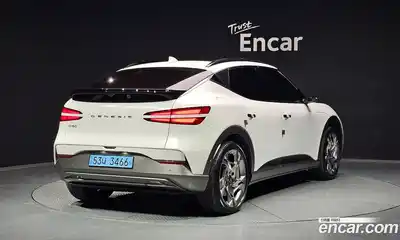 Genesis GV60 2021 0.1 Автомат в Москве № 1343371, миниатюра 2