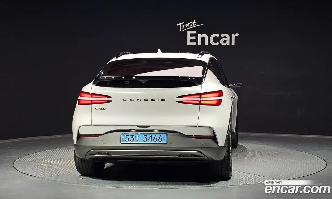 Genesis GV60 2021 0.1 Автомат в Москве № 1343371, фото 4