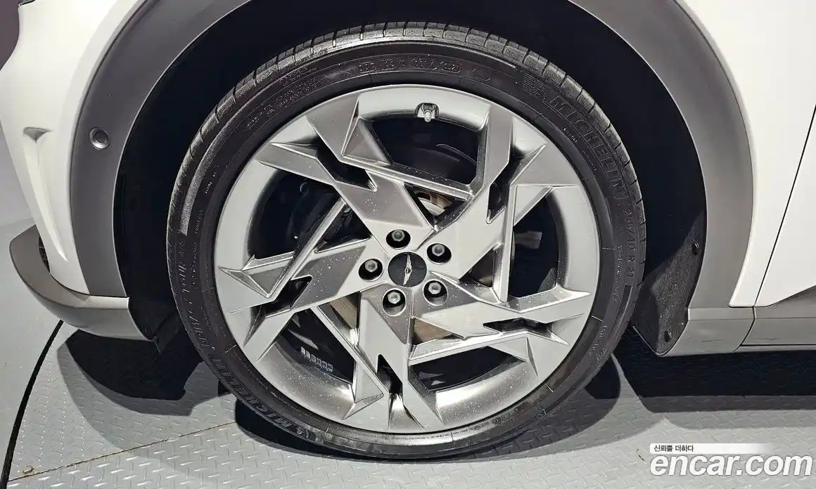 Genesis GV60 2021 0.1 Автомат в Москве № 1343371, фото 5