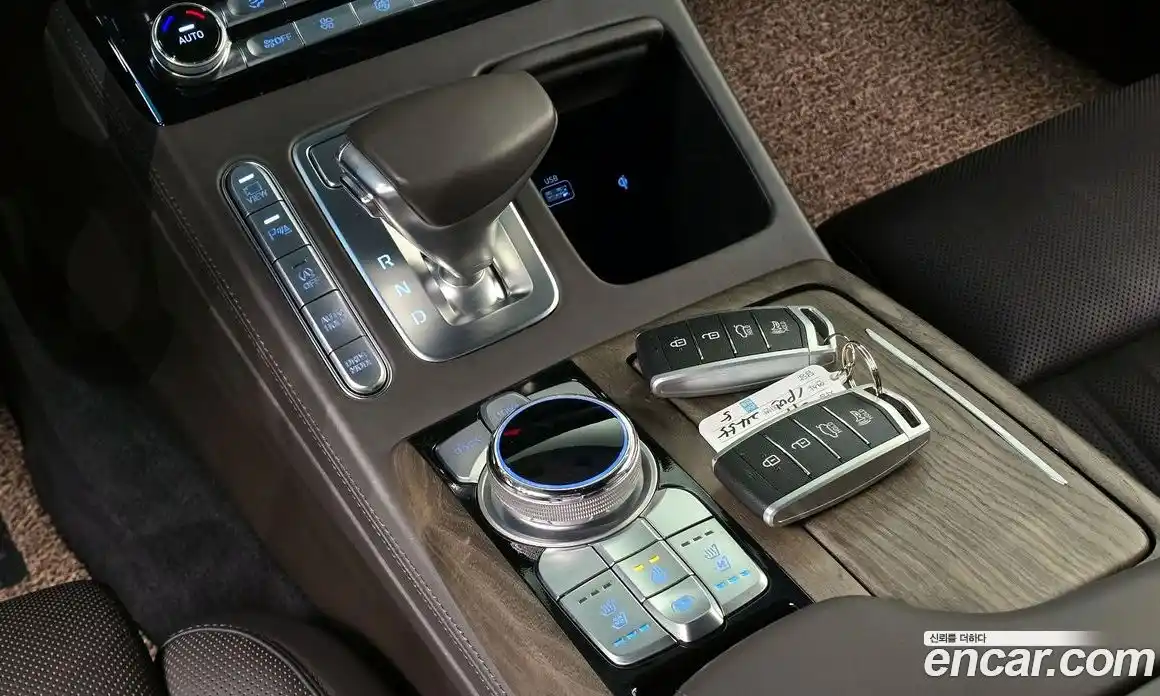 Genesis G90 2019 3.3 Автомат в Москве № 1343638, фото 9