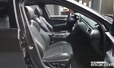 Genesis G70 2018 2.0 Автомат в Москве № 1343658, миниатюра 11