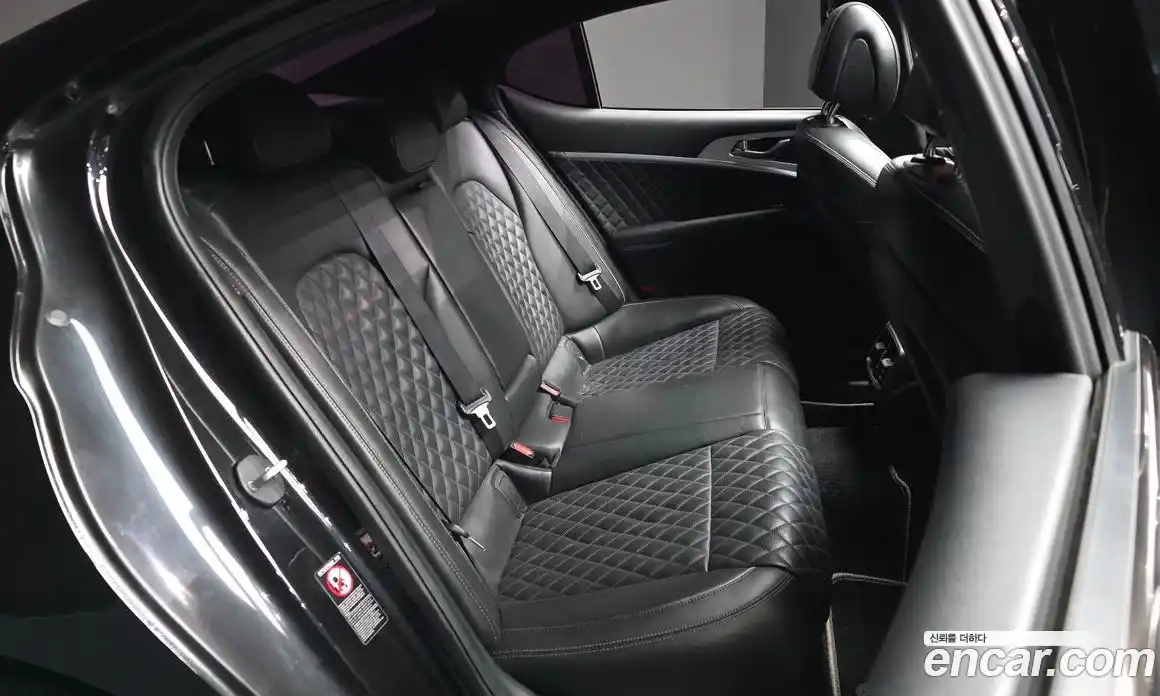 Genesis G70 2018 2.0 Автомат в Москве № 1343658, фото 12