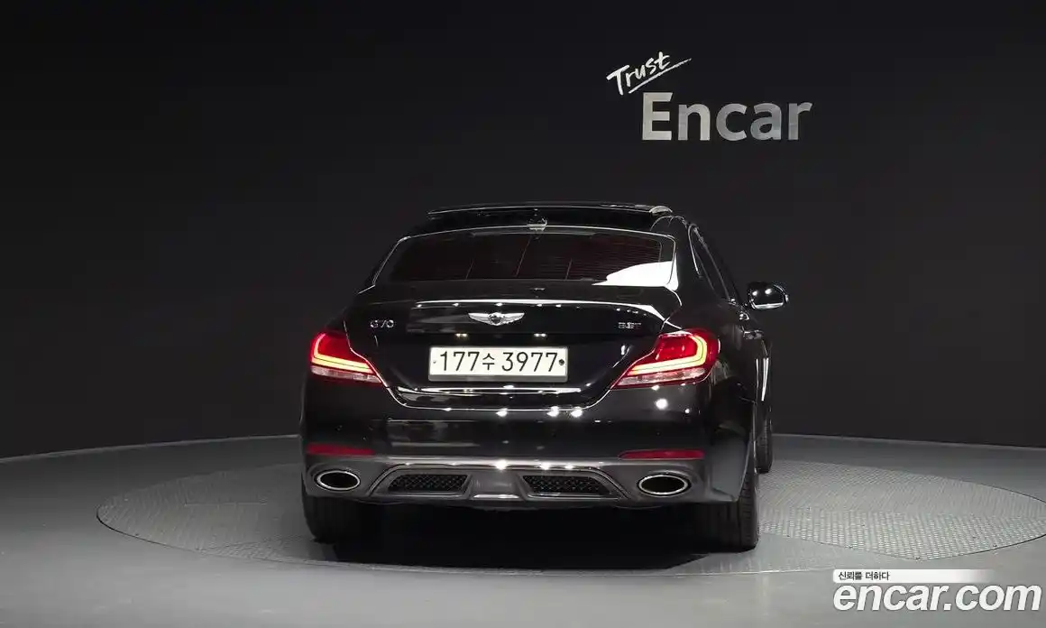 Genesis G70 2018 2.0 Автомат в Москве № 1343658, фото 4