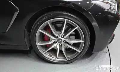 Genesis G70 2018 2.0 Автомат в Москве № 1343658, миниатюра 5