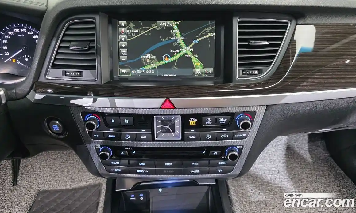 Genesis G80 2017 3.3 Автомат в Москве № 1343667, фото 14