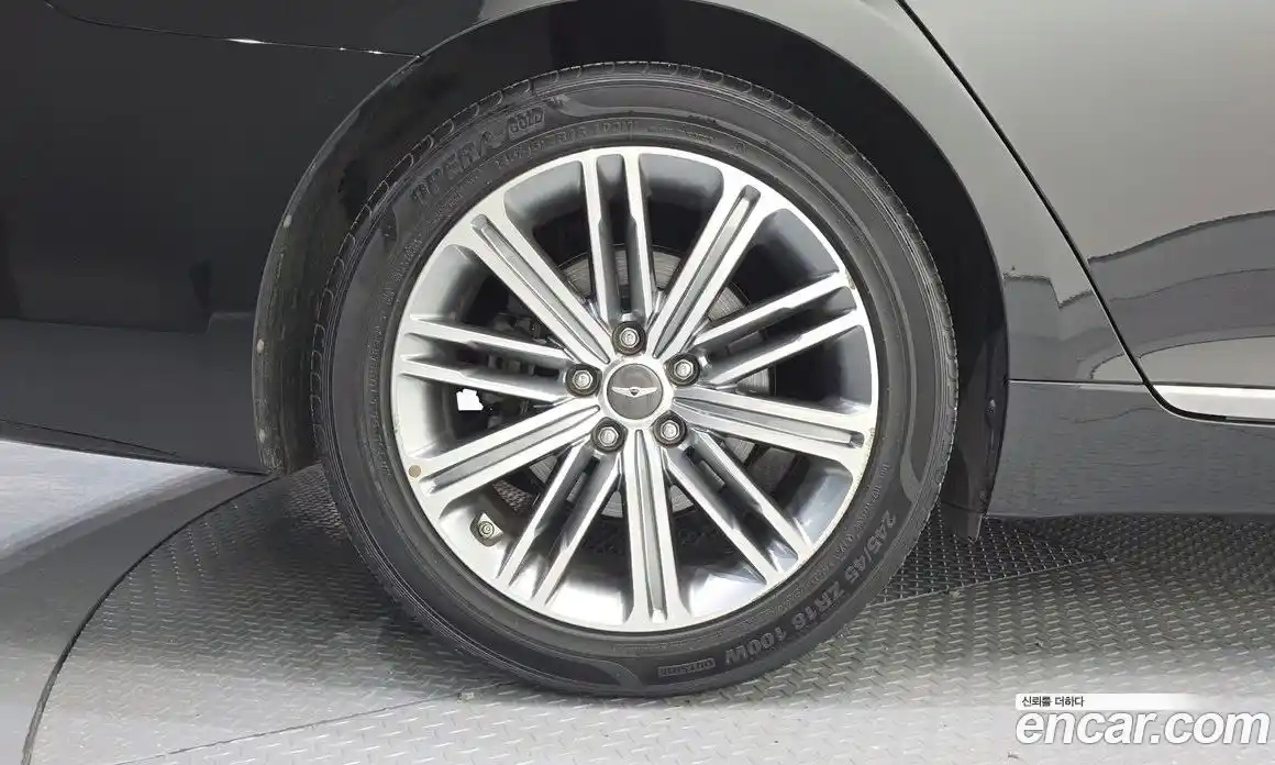 Genesis G80 2017 3.3 Автомат в Москве № 1343667, фото 5