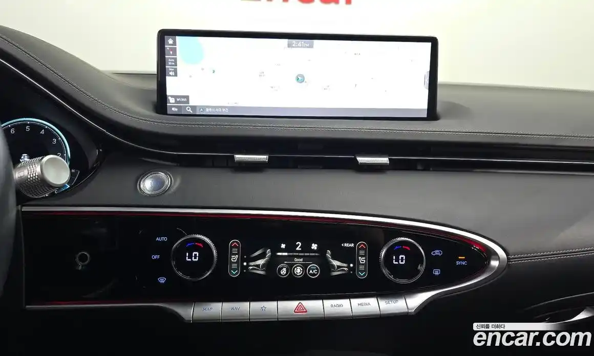 Genesis GV70 2021 2.5 Автомат в Москве № 1343676, фото 14