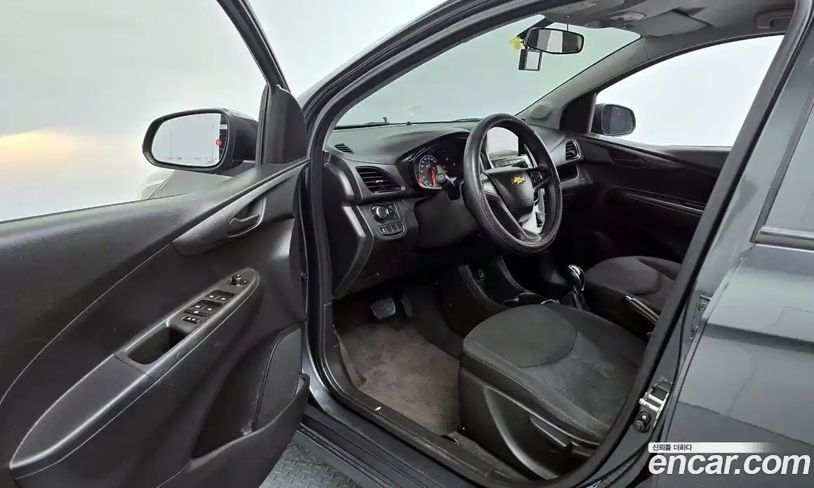 Chevrolet Spark 2016 1.0 робот, фото 10