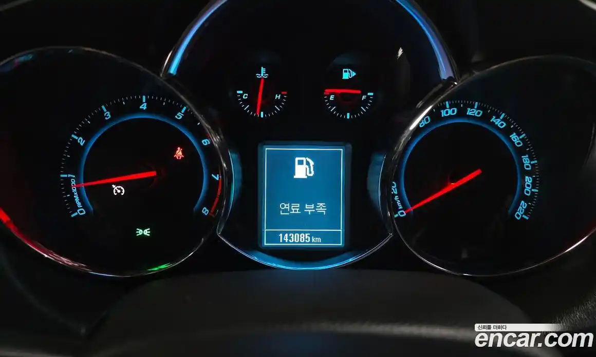 Chevrolet Cruze 2014 1.8 Автомат в Москве № 1345656, фото 8