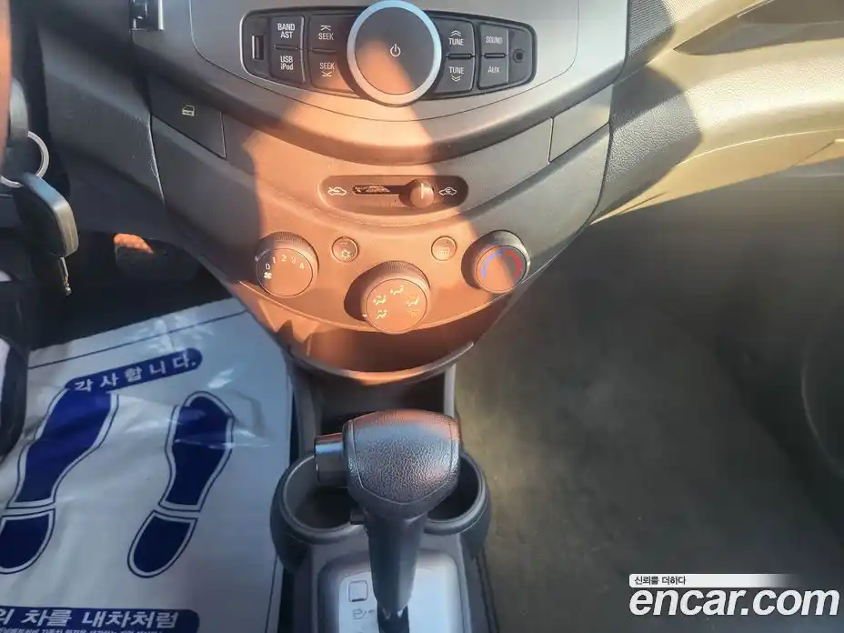 Chevrolet Spark 2011 1.0 Автомат в Москве № 1345959, фото 13