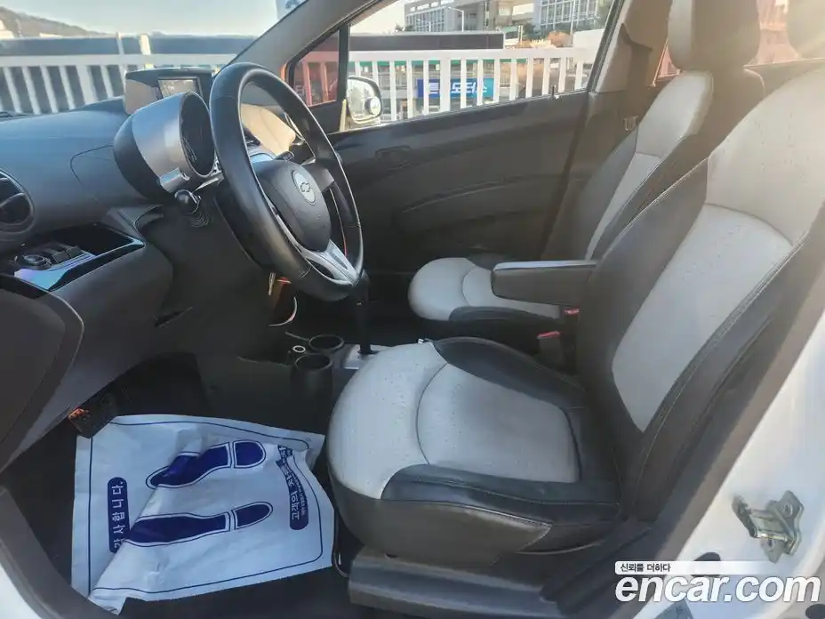 Chevrolet Spark 2011 1.0 Автомат в Москве № 1345959, фото 17