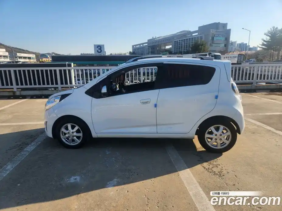 Chevrolet Spark 2011 1.0 Автомат в Москве № 1345959, фото 3