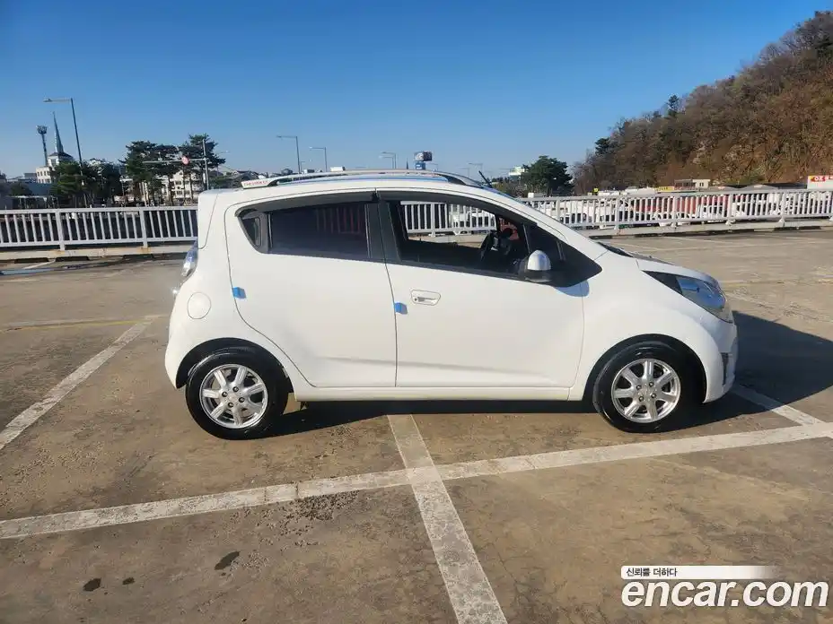 Chevrolet Spark 2011 1.0 Автомат в Москве № 1345959, фото 8