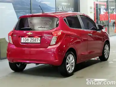 Chevrolet Spark 2018 1.0 Автомат в Москве № 1345965, миниатюра 2
