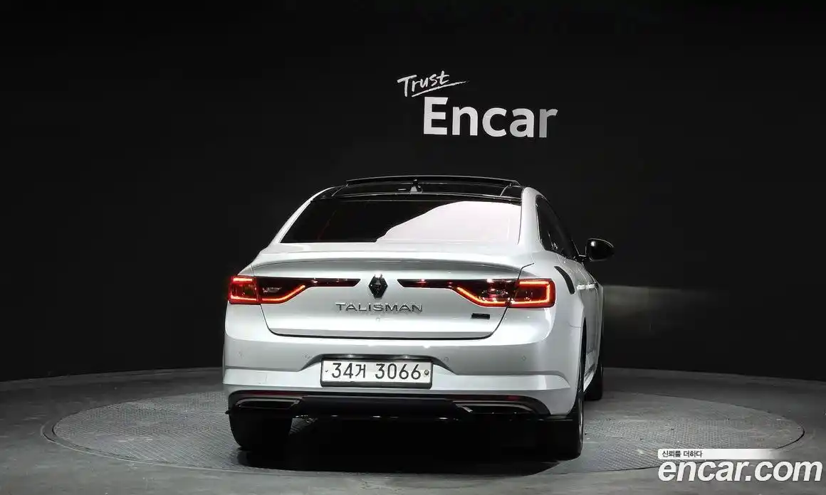 Renault SM6 2019 1.6 гидро в Москве № 1346086, фото 4