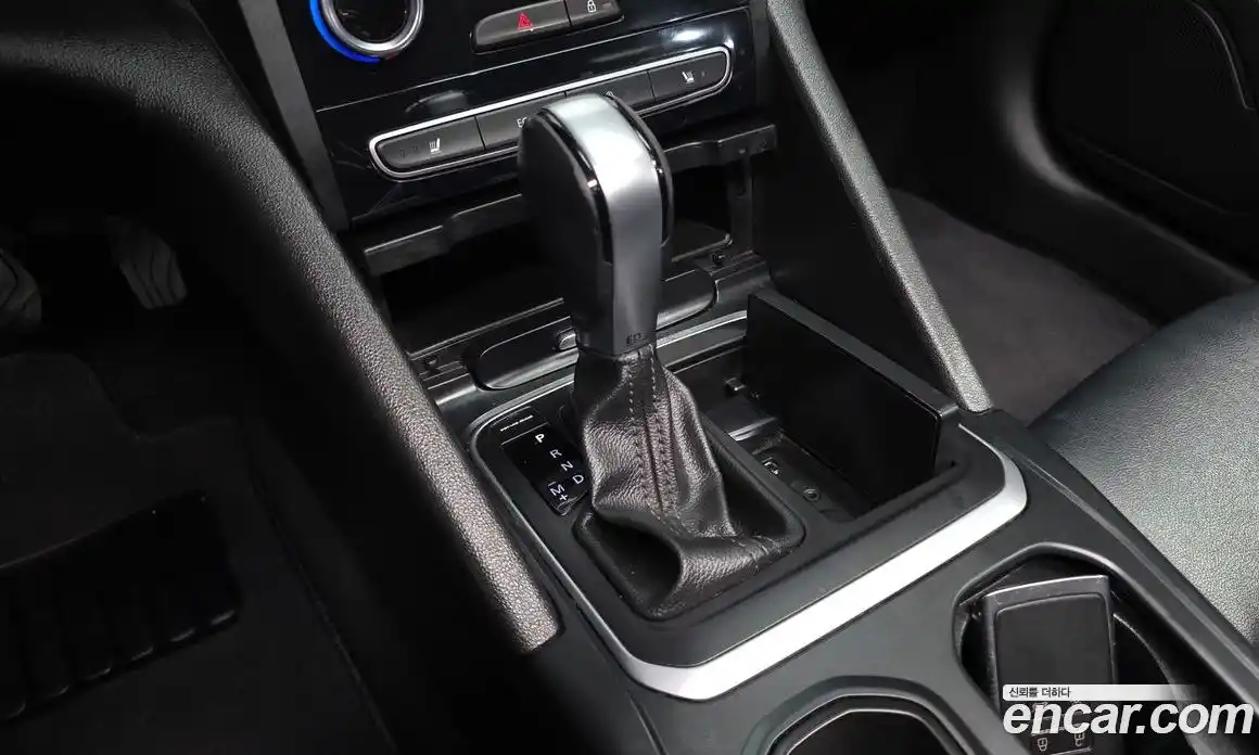 Renault SM6 2019 1.6 гидро в Москве № 1346086, фото 9