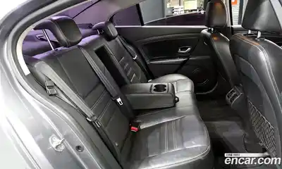 Renault SM3 2015 1.6 гидро в Москве № 1346510, миниатюра 12