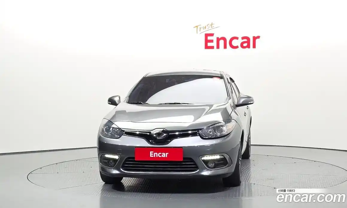 Renault SM3 2015 1.6 гидро в Москве № 1346510, фото 3