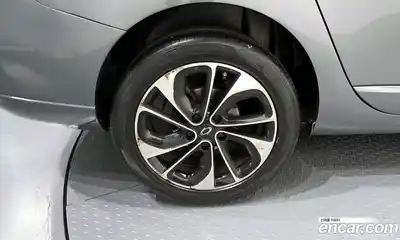 Renault SM3 2015 1.6 гидро в Москве № 1346510, миниатюра 5