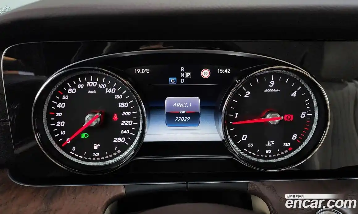 Mercedes-Benz E-Class 2016 1.9 гидро в Москве № 1348091, фото 8