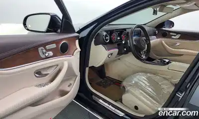 Mercedes-Benz E-Class 2016 1.9 гидро в Москве № 1348091, миниатюра 10