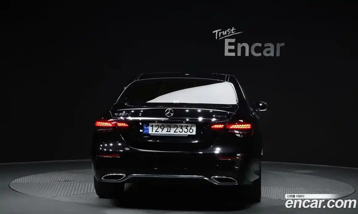 Mercedes-Benz E-Class 2022 1.9 гидро в Москве № 1348215, фото 4