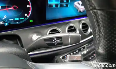 Mercedes-Benz E-Class 2022 1.9 гидро в Москве № 1348215, миниатюра 9