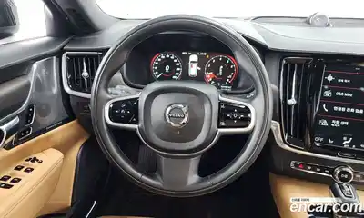 Volvo V90 2018 2.0 гидро в Москве № 1348834, миниатюра 12