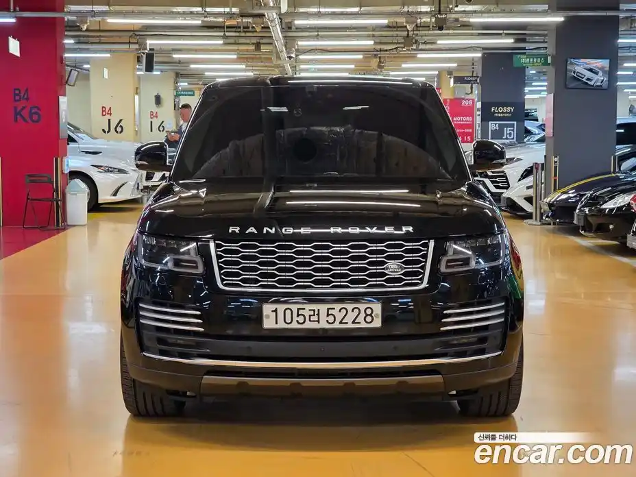 Land Rover Range-Rover 2020 5.0 гидро в Москве № 1349374, фото 3