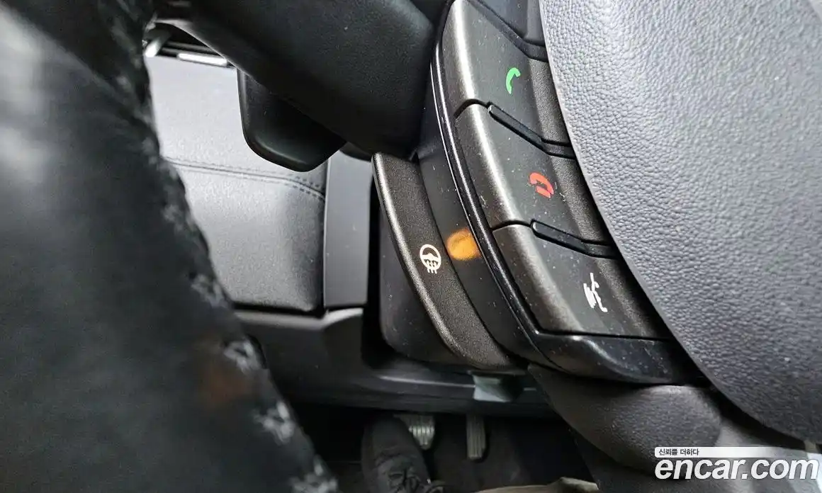 Land Rover Range-Rover Evoque 2016 2.0 гидро в Москве № 1349539, фото 16