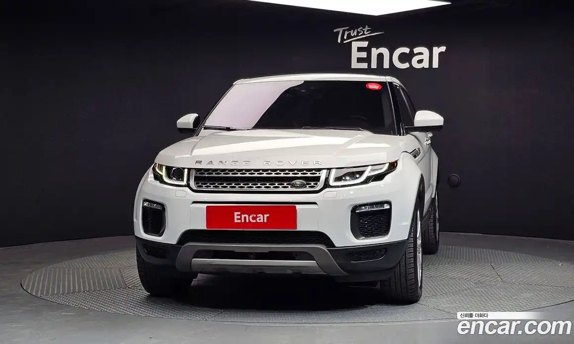 Land Rover Range-Rover Evoque 2016 2.0 гидро в Москве № 1349539, фото 3