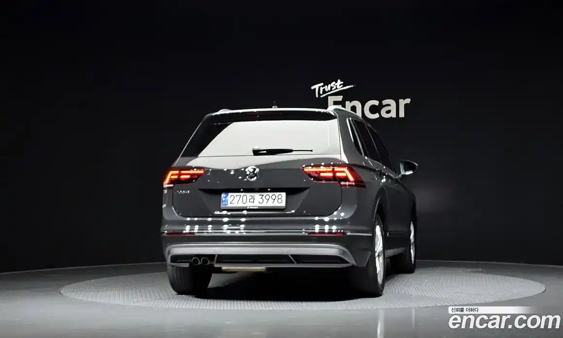 Volkswagen Tiguan 2020 2.0 гидро в Москве № 1350301, фото 4