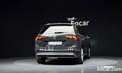 Volkswagen Tiguan 2020 2.0 гидро в Москве № 1350301, миниатюра 4