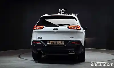 Jeep Cherokee 2016 2.2 гидро в Москве № 1350612, миниатюра 4