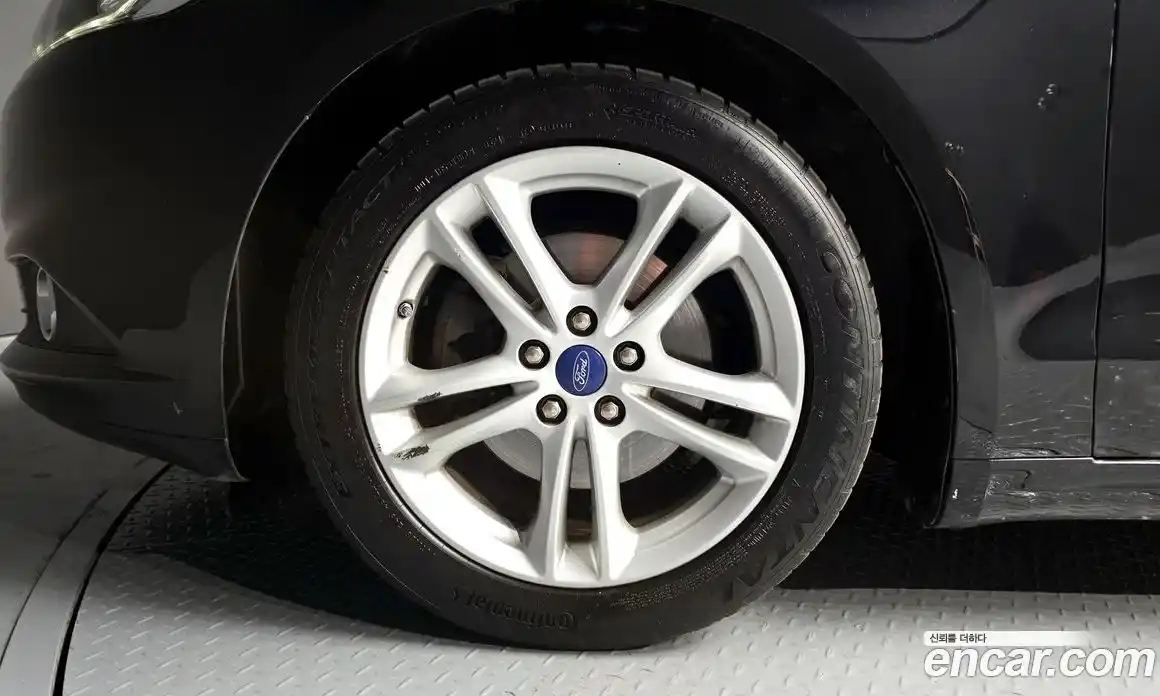 Ford Mondeo 2015 2.0 гидро в Москве № 1351036, фото 5