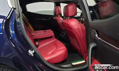 Maserati Ghibli 2018 3.0 гидро в Москве № 1351056, миниатюра 12